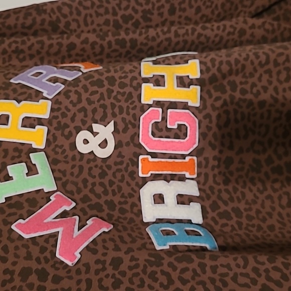 Tees2urdoor Brown Leopard Print Merry & Bright Sweatshirt - Picture 4 of 6